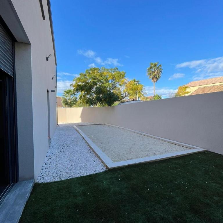 Villa 400m2 piscine intérieure très calme - Villa - 44
