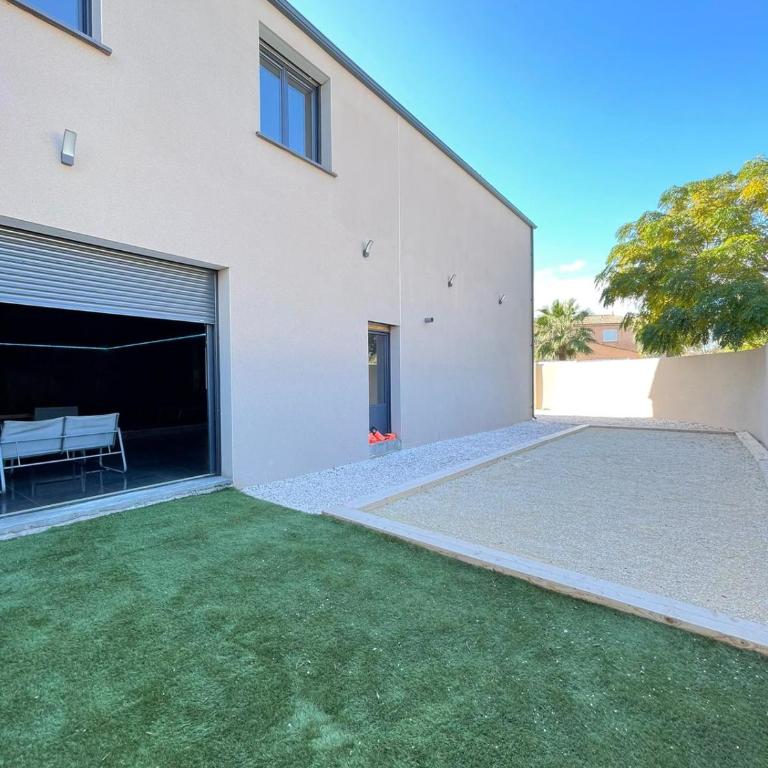 Villa 400m2 piscine intérieure très calme - Villa - 22