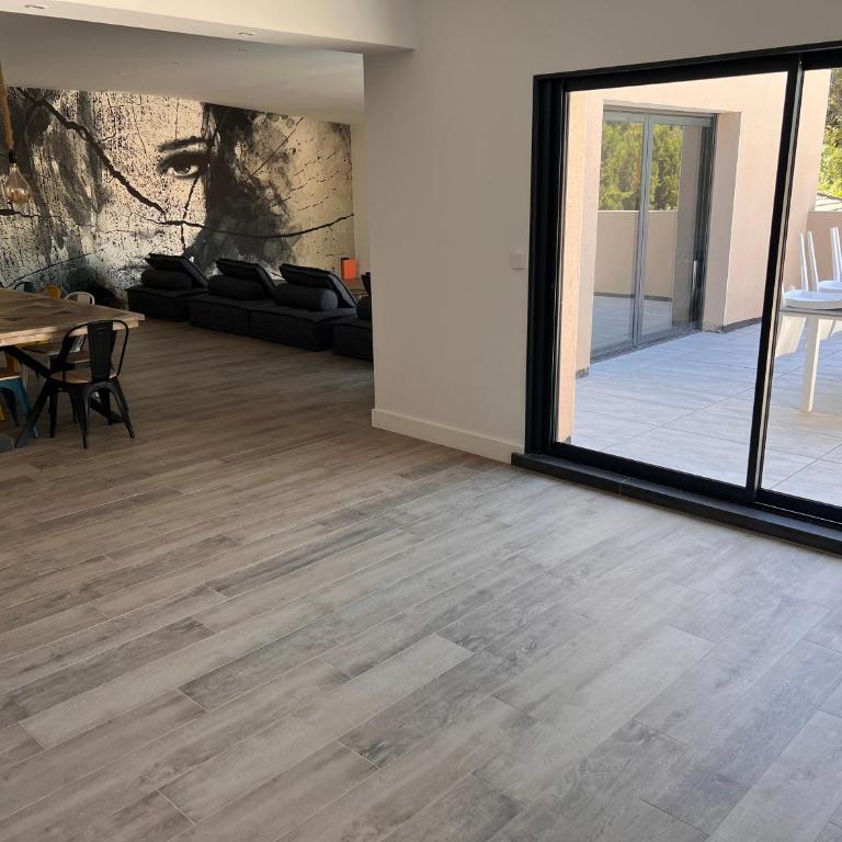 Villa 400m2 piscine intérieure très calme - Villa - 37