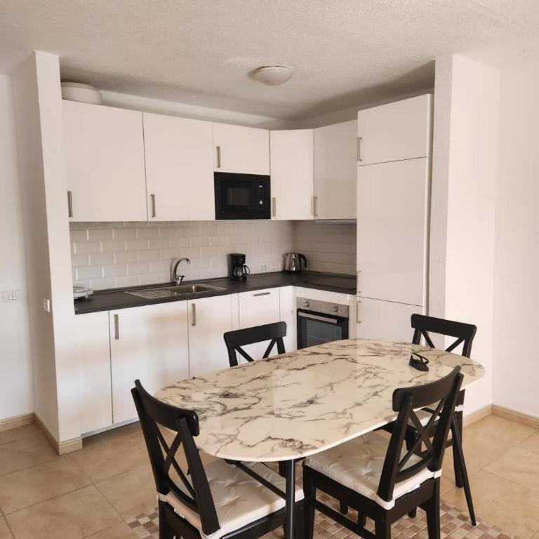 Under The Lime, beautiful apartment Los Cristianos - Apartamento de 1 dormitorio - 16
