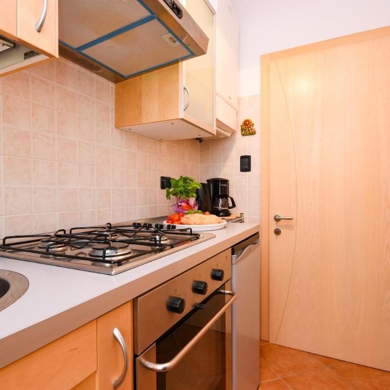 Residence Kormorano Malcesine Apt 52 - Appartamento con Vista Lago - 11