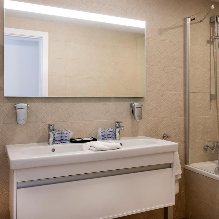 Medplaya Hotel Calypso - Suite Junior con terraza (2 adultos) - 7