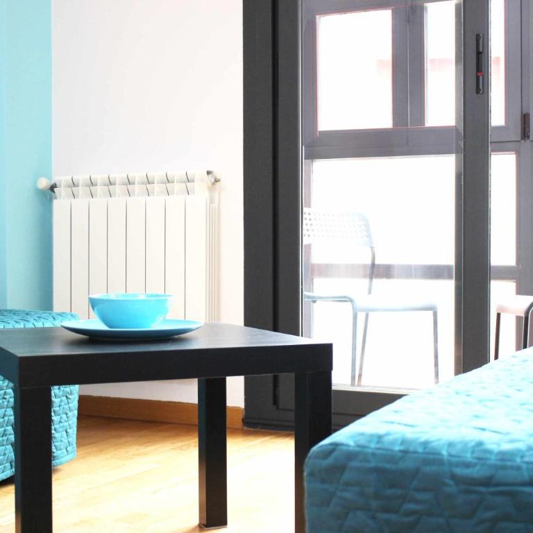 Apartamento 2 céntrico humedo. Desayuno. Wifi - Apartamento de 1 dormitorio - 3
