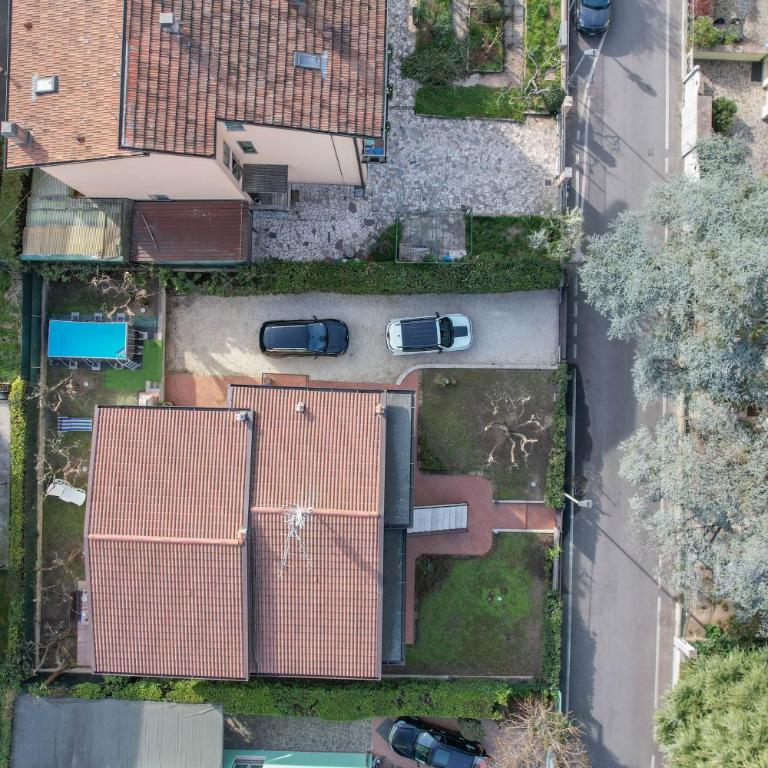 Desenzanoloft Villa Palm Garda Beach official partner Homes and Villas by Marriott Bonvoy - Villa - 8
