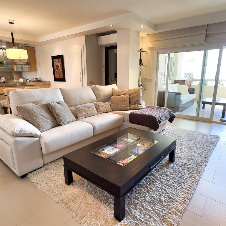 Magnificent One Bedroom Apartment in Marbella Center - Apartamento de 1 dormitorio - 1