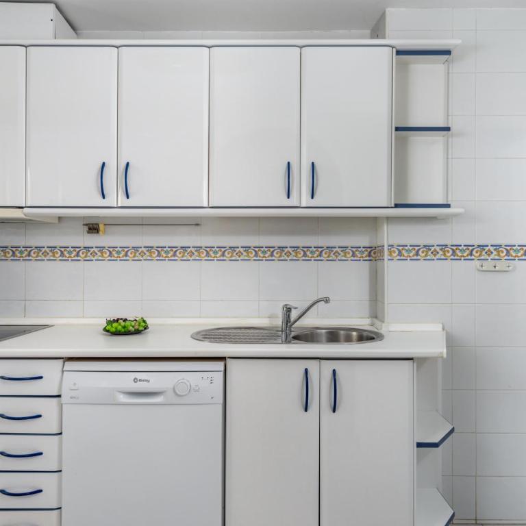 Calahonda park apartment with pool by Costarentals - Ref 91 - Apartamento de 2 dormitorios - 7