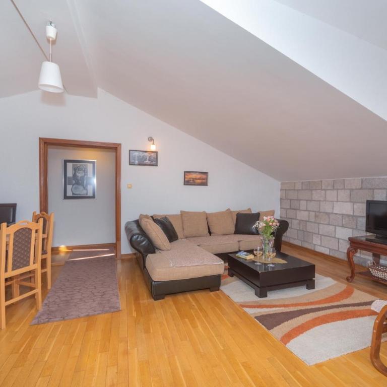Stone apartment Djuretic - Apartman sa 2 Spavaće Sobe - 16