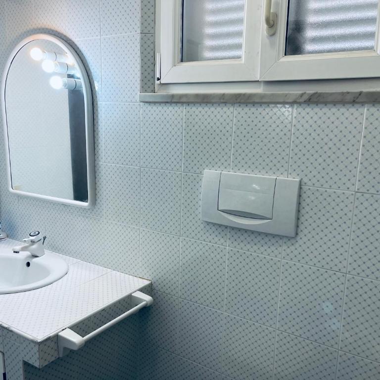Lunatica Immobilevante - Appartamento con 2 Camere da Letto - 27