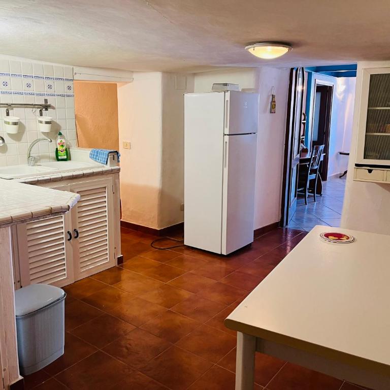 Lunatica Immobilevante - Appartamento con 2 Camere da Letto - 29