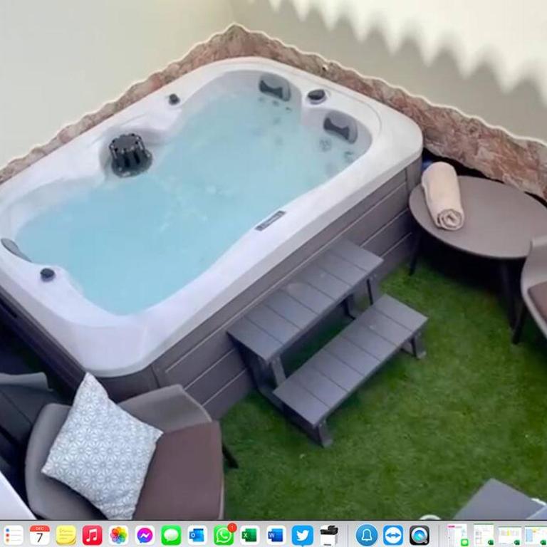Casa Vista - Four-Bedroom House - 7