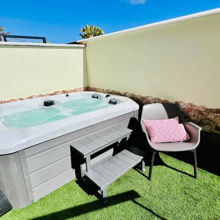 Casa Vista - Four-Bedroom House - 30