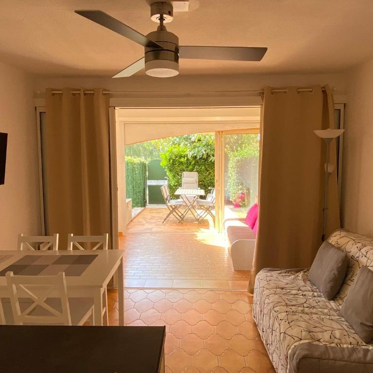 Les locations Cinaureva ­« L'Argentière » - Studio Familial - 1