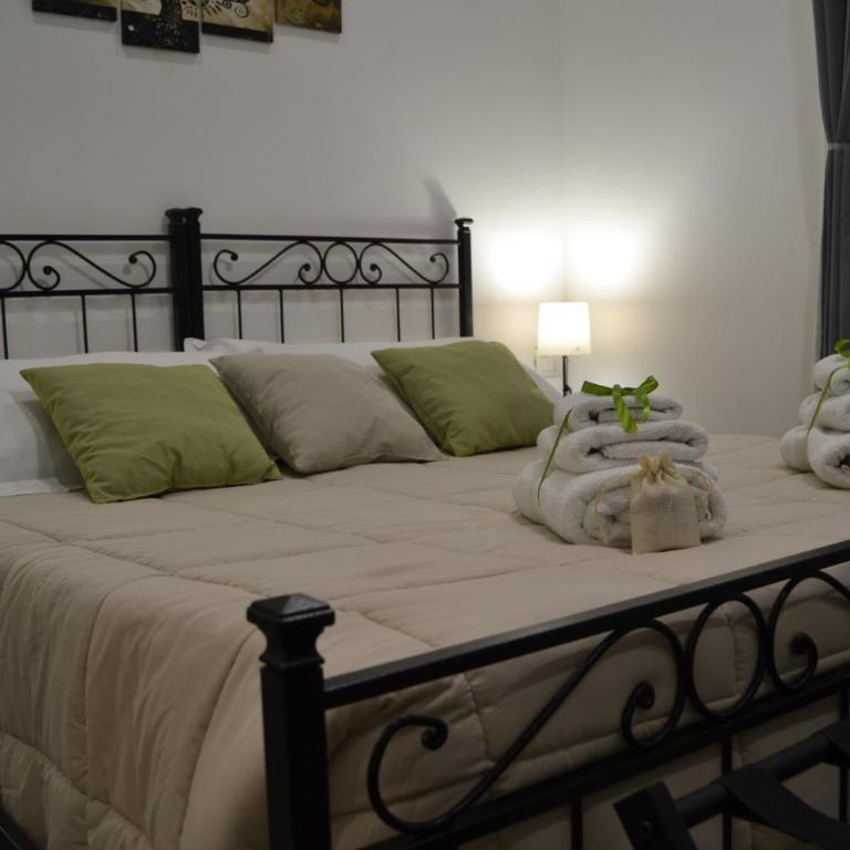 Karina's Rooms - Double Room - 18