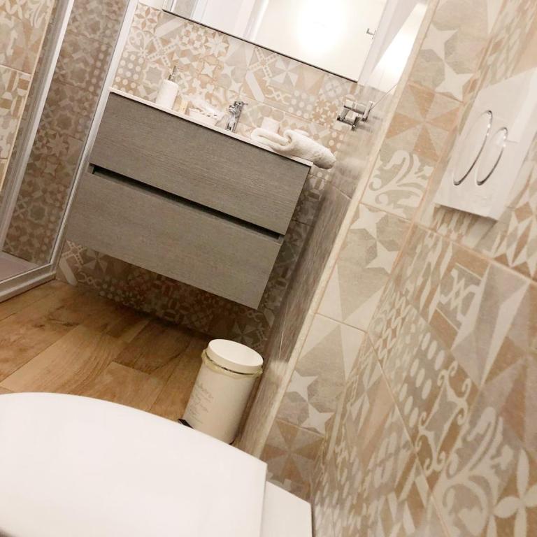 Casa Regina - Appartamento con 2 Camere da Letto - 18