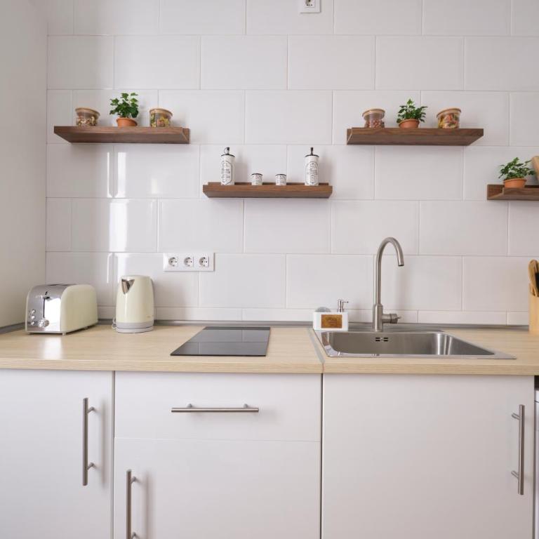 El apartamento que buscabas en la mejor ubicación - Two-Bedroom Apartment - 5