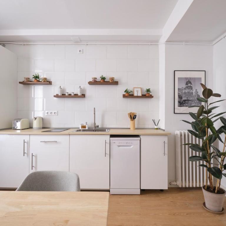 El apartamento que buscabas en la mejor ubicación - Two-Bedroom Apartment - 6