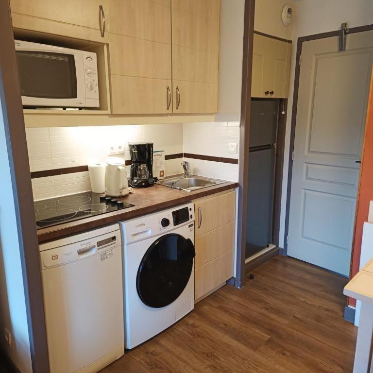Village pierre et vacances cap Estérel, vue mer et Estérel, classé 3 étoiles - Appartement - 7