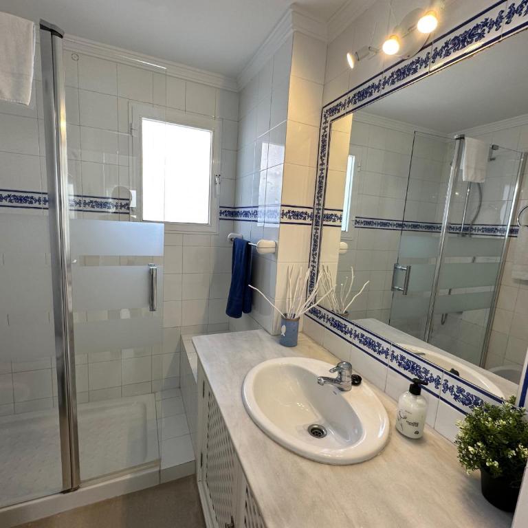 Nerja Paradise Rentals - Villa Rayo de Sol - Villa - 42