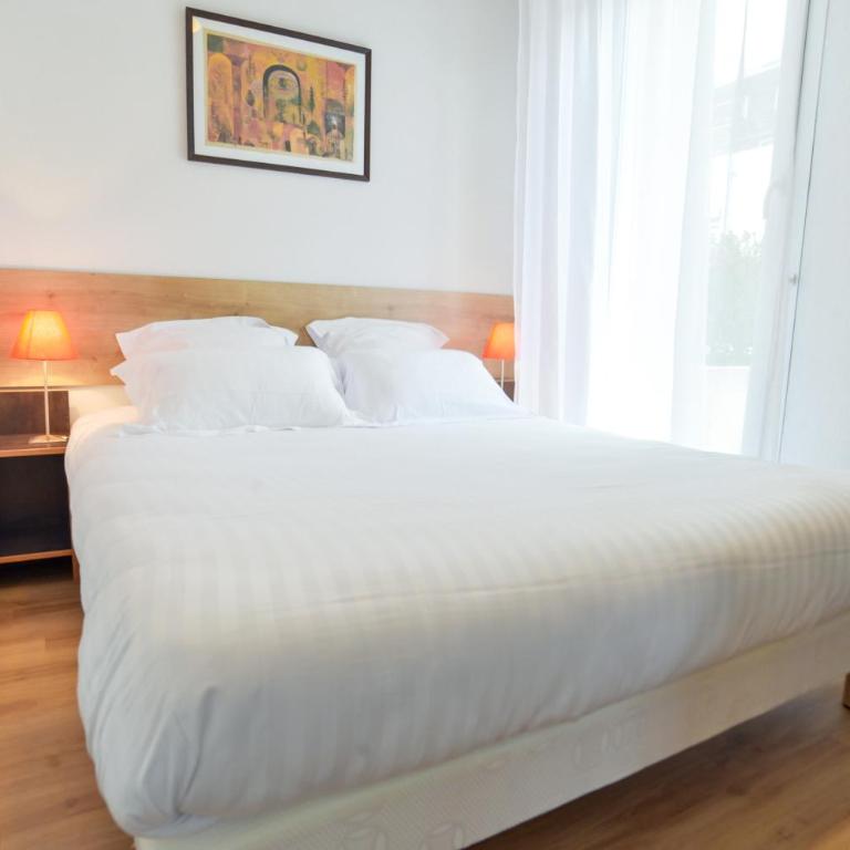 Apparthotel Privilodges Lyon Lumière - Appartement avec Grand Lit Double + Lits Jumeaux - 4