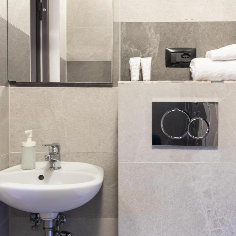 Firenze Rentals Corso 12 - Appartamento con 3 Camere da Letto - 14