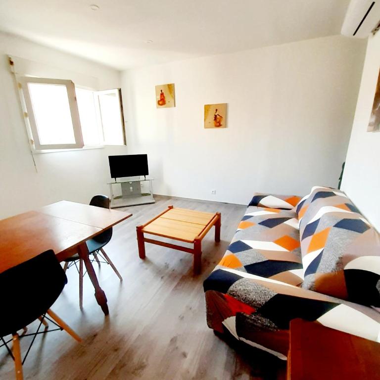 appartement 45m2 parking gratuit en plein centre ville - Apartment mit 2 Schlafzimmern - 2