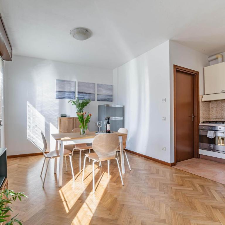 GuestHost - Parma Parco Ducale Duplex Apartment with parking - One-Bedroom Apartment - 2