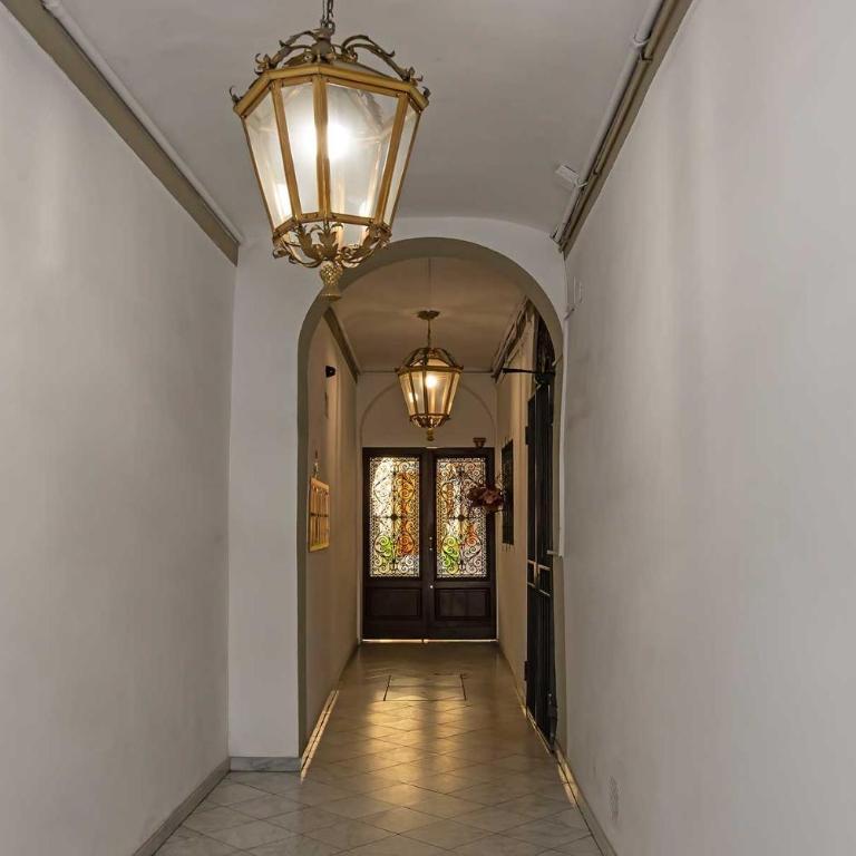 Casa MEDICI RICCARDI - 50mt da Piazza Duomo - Appartamento con 2 Camere da Letto - 3
