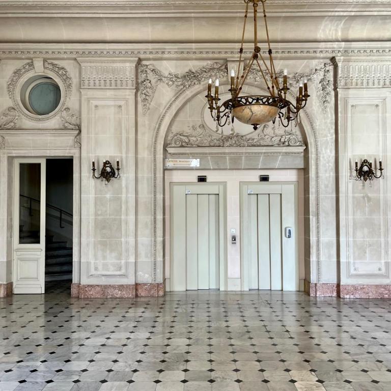3BR Sea View Apartment Private Terrace Steps to Old Town & Palais - Appartement - 39
