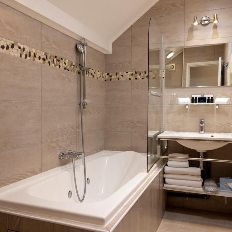 Relais Hôtel du Vieux Paris - Suite Familiale - 2