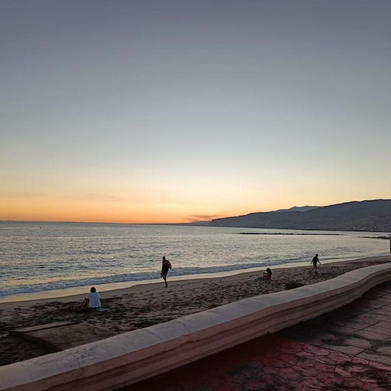 Apartamento a 70m de la Playa - Apartamento de 3 dormitorios - 40
