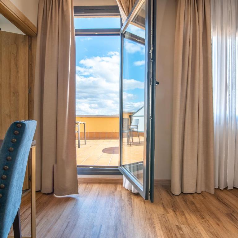 Hotel Zentral Mayoral - Habitación Doble con terraza - 1