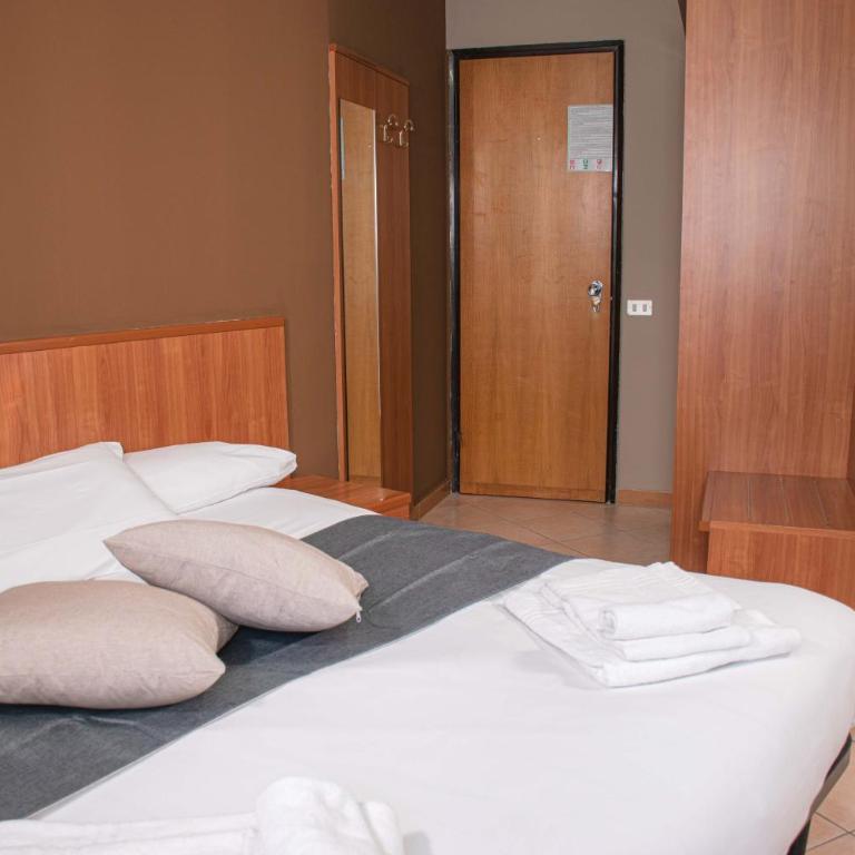Hotel La Betulla - Camera Tripla - 4