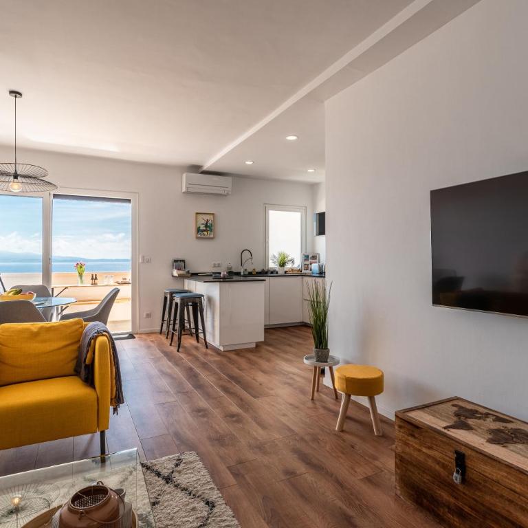 Magnifique appartement vue mer, spacieux et traversant - Appartement 2 Chambres - 8
