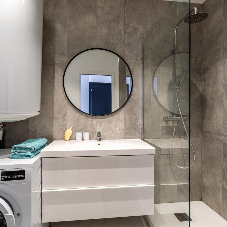 Magnifique appartement vue mer, spacieux et traversant - Appartement 2 Chambres - 15