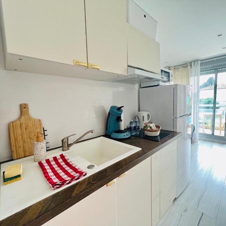 LES PALMIERS - Appartement avec piscine proche plages - Wifi et Clim - Studio Apartment - 17