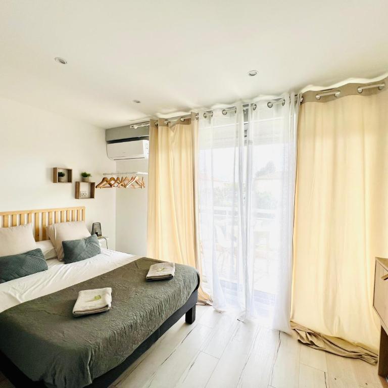 LES PALMIERS - Appartement avec piscine proche plages - Wifi et Clim - Studio Apartment - 15