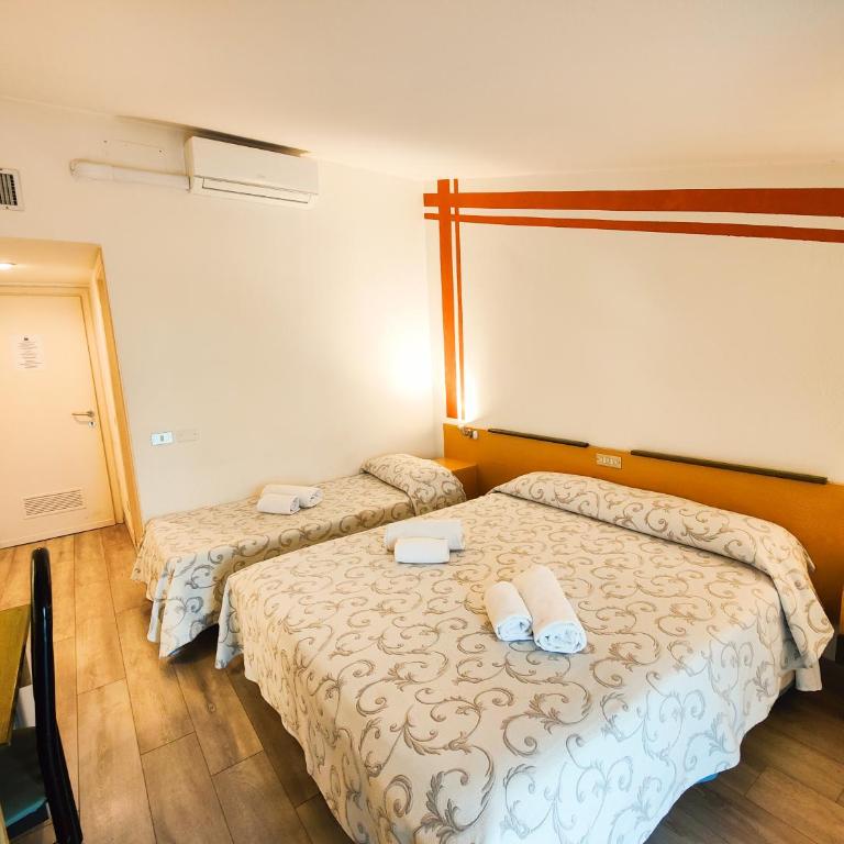 Albergo B&B Tenesi - Camera Matrimoniale Standard - 6