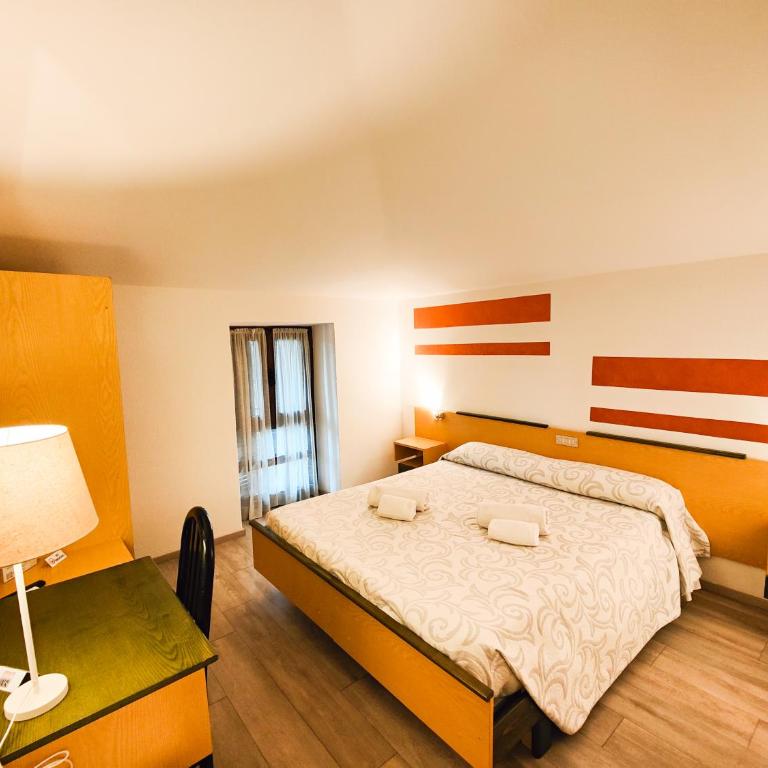 Albergo B&B Tenesi - Camera Matrimoniale Standard - 8