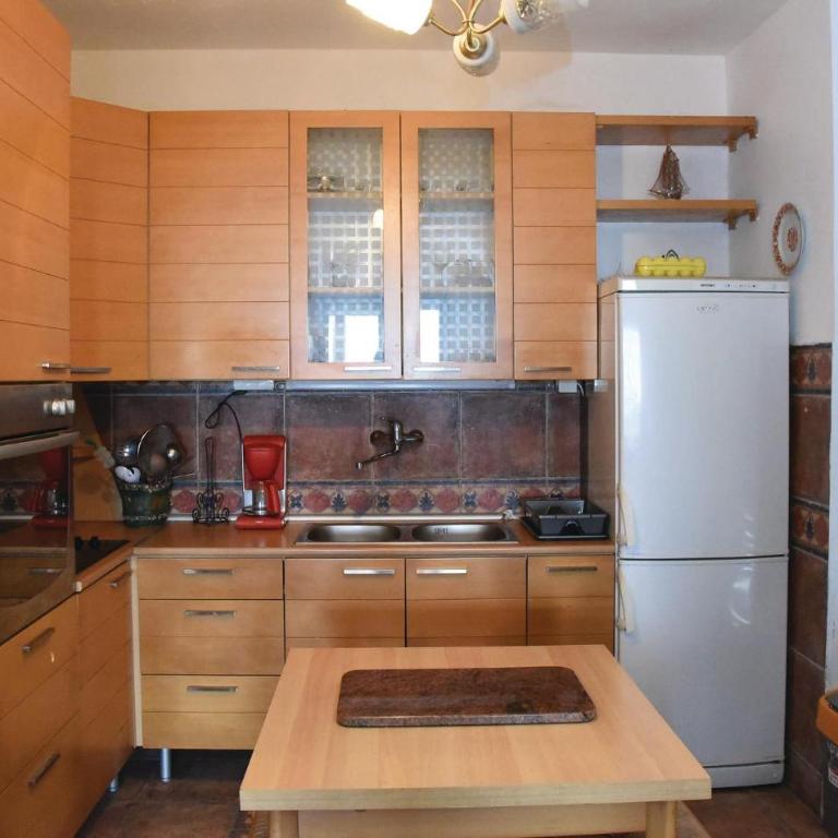 3 Bedroom Awesome Home In Dobrota - Three-Bedroom Vacation Home - 3