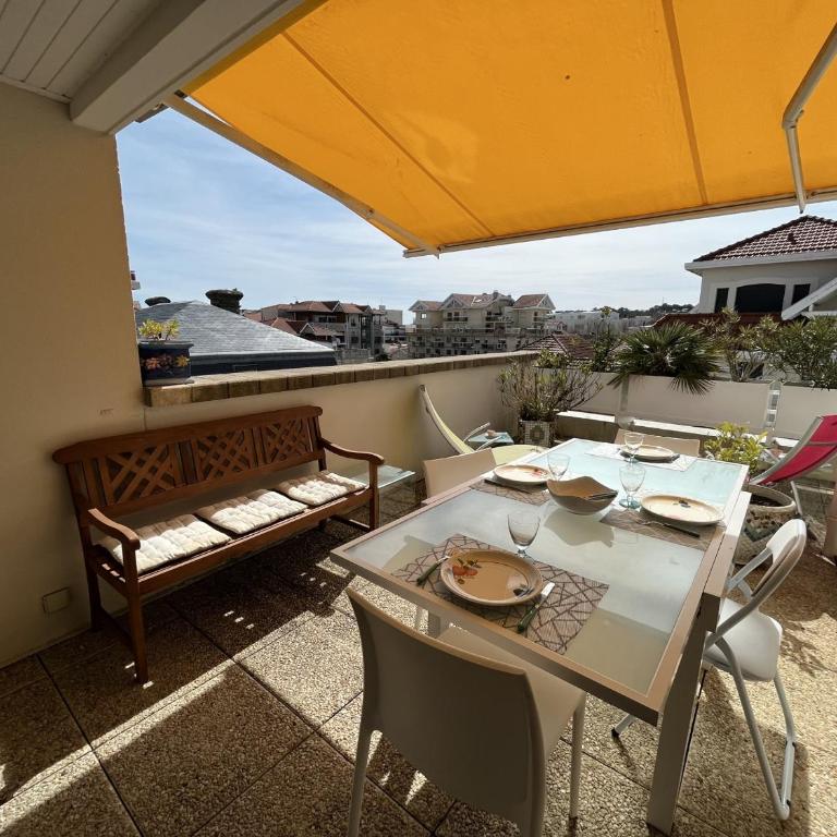 Appartement T3 centre Arcachon avec terrasse, parking et ménage inclus - FR-1-374-206 - Apartment - 1