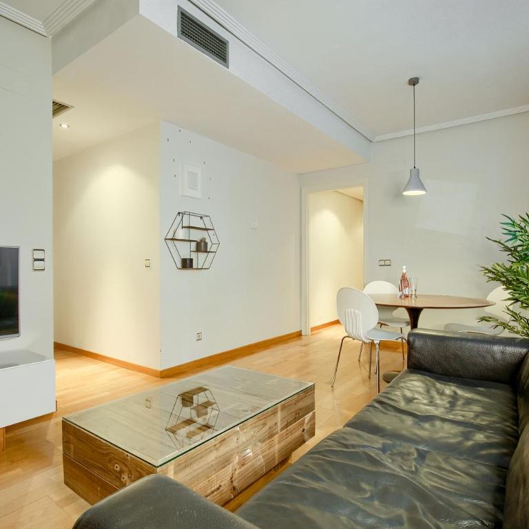 Apartamento en Chamberí con piscina - Lovely apartment in the City Center with swimming pool - Apartamento de 1 dormitorio - 3