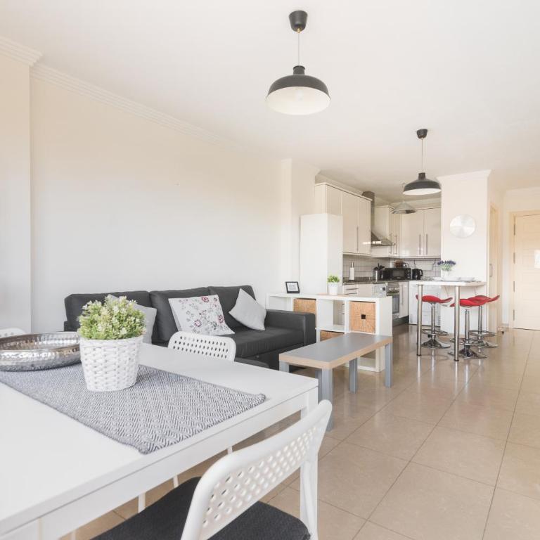Home2Book Stylish&Comfy Apartment Rambla, Terrace - One-Bedroom Apartment - 9