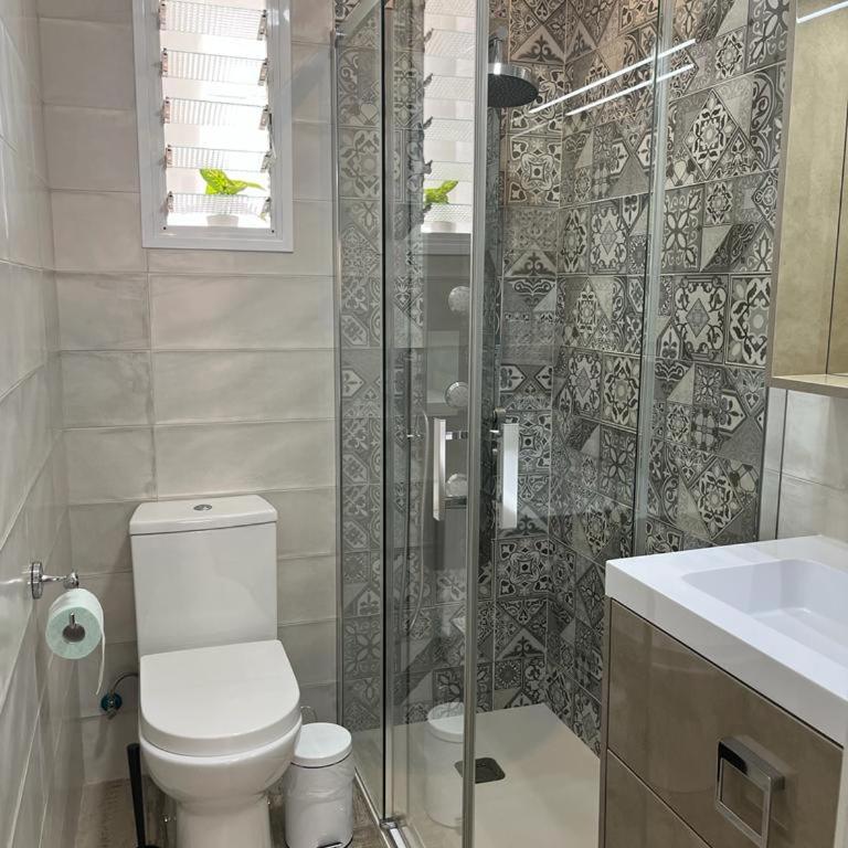 Apartamento ciudad jardín cuarta planta sin ascensor - Two-Bedroom Apartment - 41