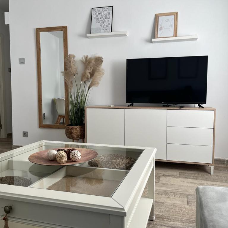 Apartamento ciudad jardín cuarta planta sin ascensor - Two-Bedroom Apartment - 5