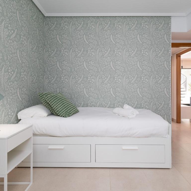 ApartUP Patacona Sunrise Duplex I - Apartment with Terrace - 35