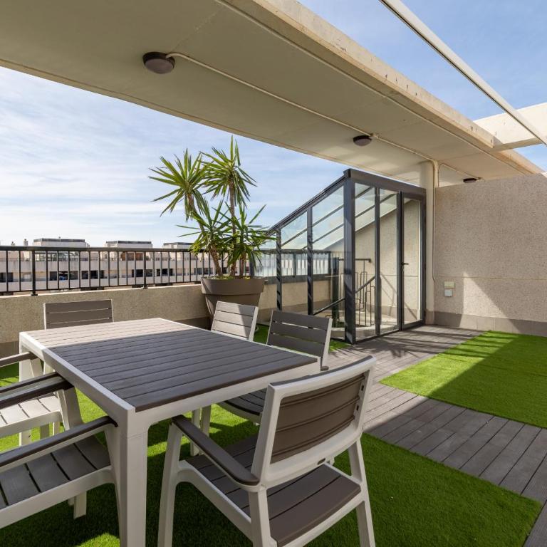 ApartUP Patacona Sunrise Duplex I - Apartment with Terrace - 1