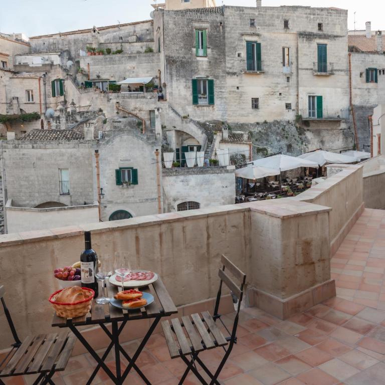 Domus de Armenis - One-Bedroom Apartment - 38