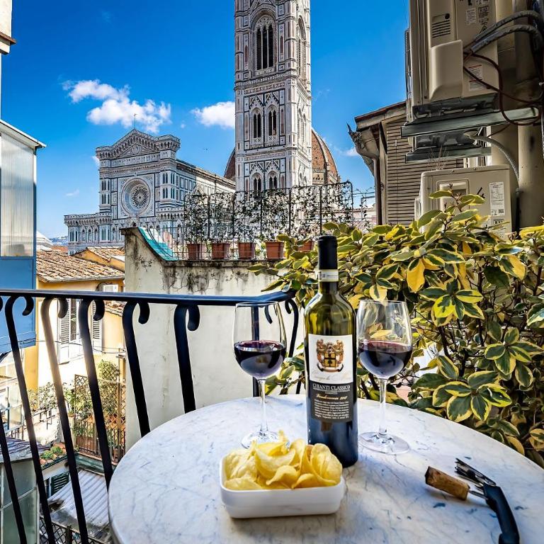 Residenza Giotto - Camera Matrimoniale/Doppia con Letti Singoli con Vista - 13