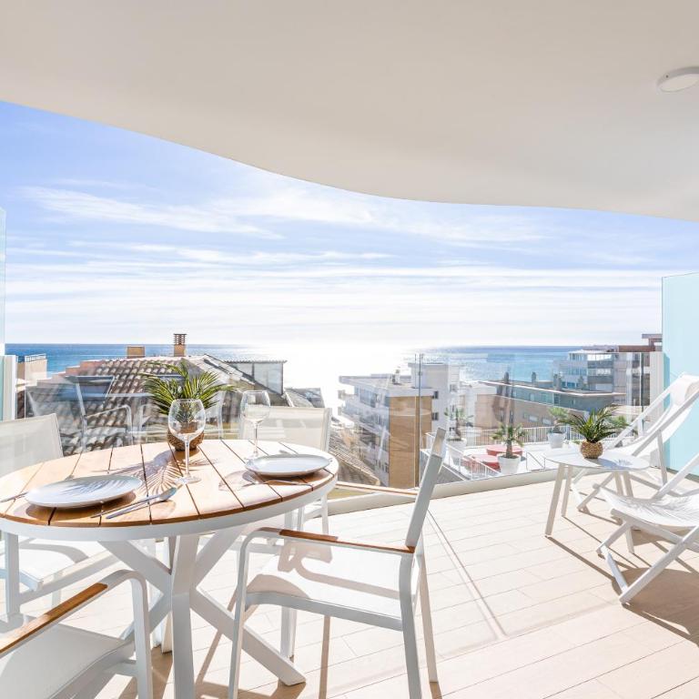 Ensuite Sea & Pool Views with Private Parking - Apartamento de 1 dormitorio - 3