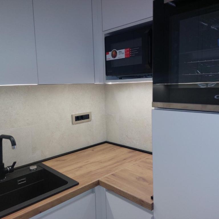 Apartment West 65 - One-Bedroom Apartment - 9